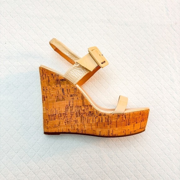 Schutz Hattie Cream Leather Platform Sandal NWOB Size 8.5 - Picture 2 of 7